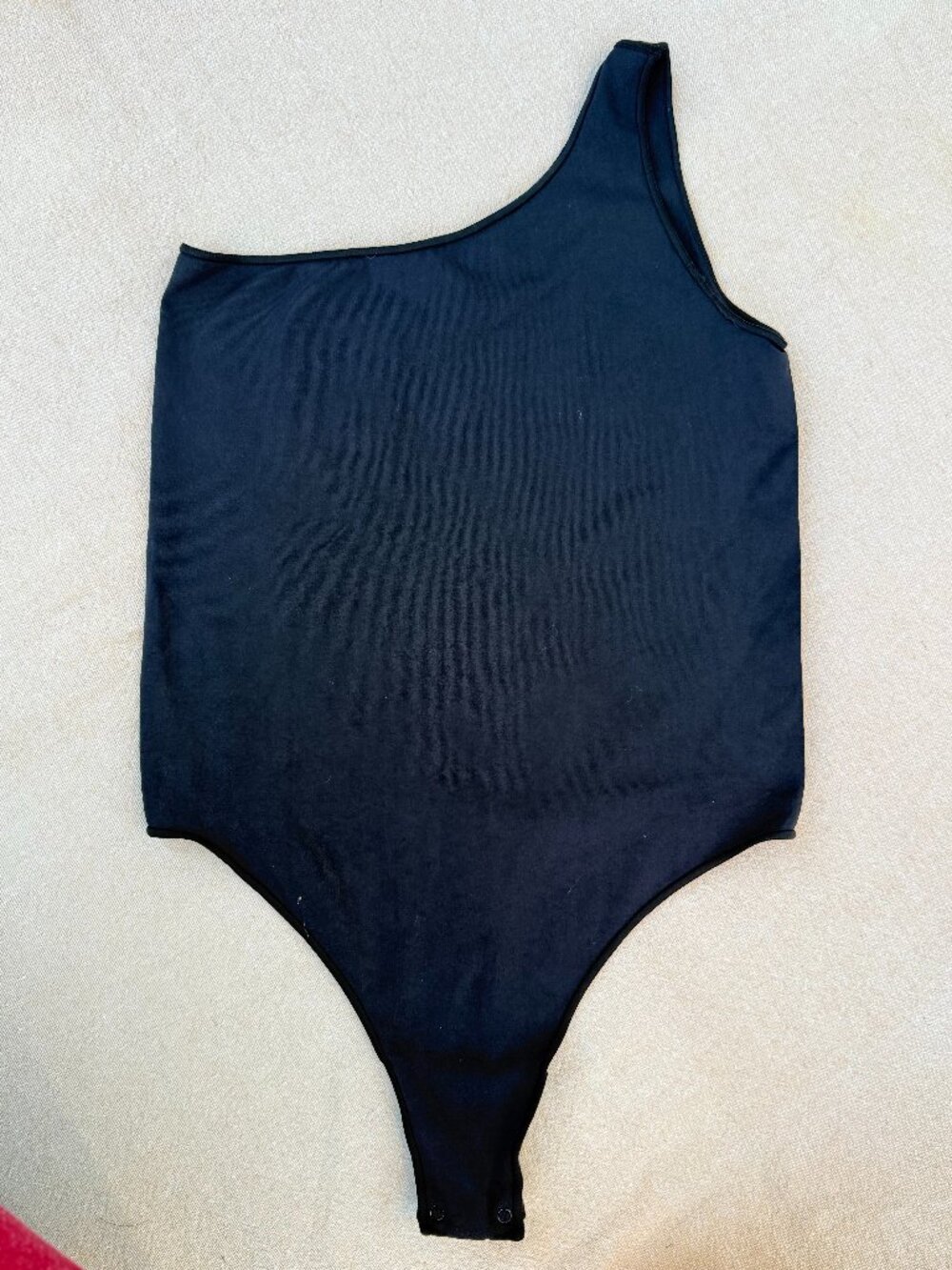 SKIMS Size Small Essential One Shoulder Bodysuit in Onyx (Black)